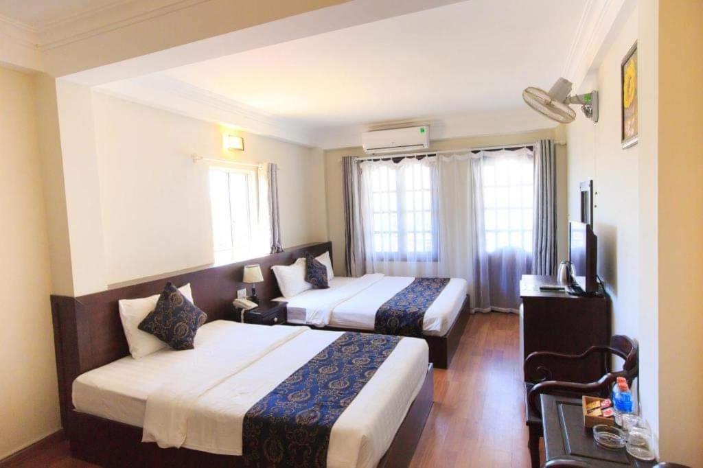 Pho Bien Hotel Нячанг Екстер'єр фото