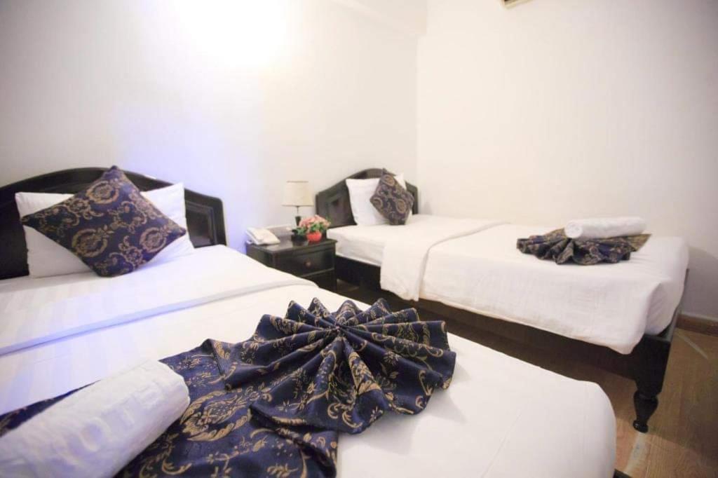 Pho Bien Hotel Нячанг Екстер'єр фото